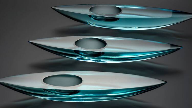 Experience Sarpaneva’s striking glass exhibition