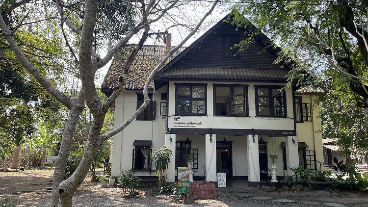 Singhaklai House Art Gallery Singhaklai House Art Gallery