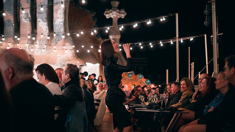 En el sombrero del edificio En el sombrero del edificio