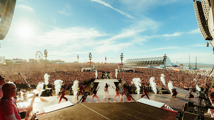 2. The vibey festival scene