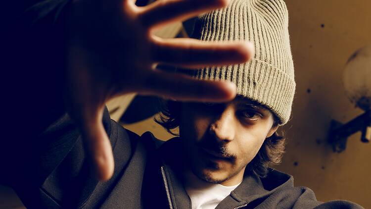 Le rappeur prodige NeS nous nous livre le code source de son premier album