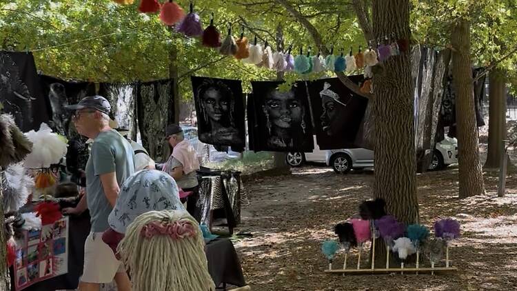 Go to the Franschhoek Valley Market