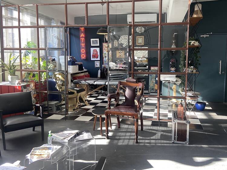 Manuela Gray tattoo studio