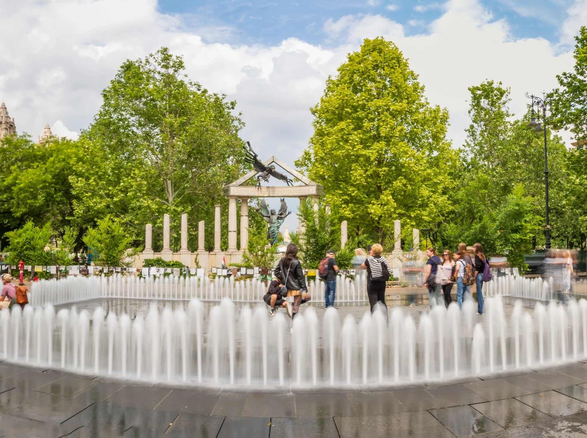 Szabads&aacute;g t&eacute;r