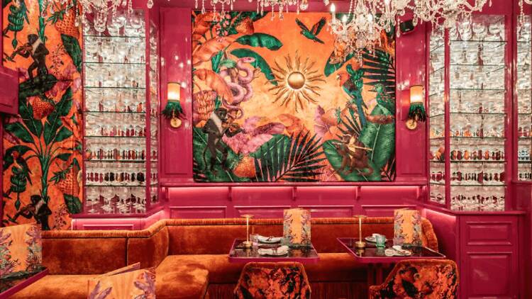 Victoria by Rosi La Loca