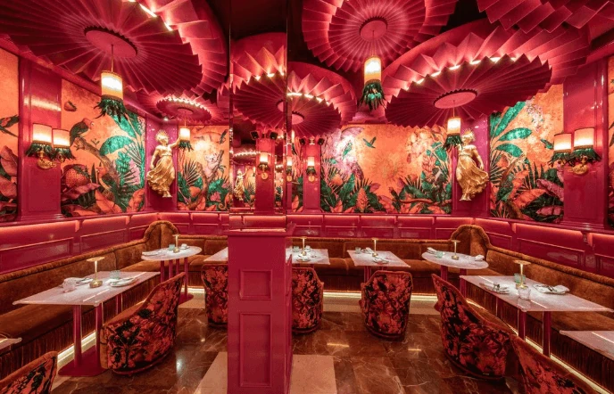 Victoria by Rosi La Loca