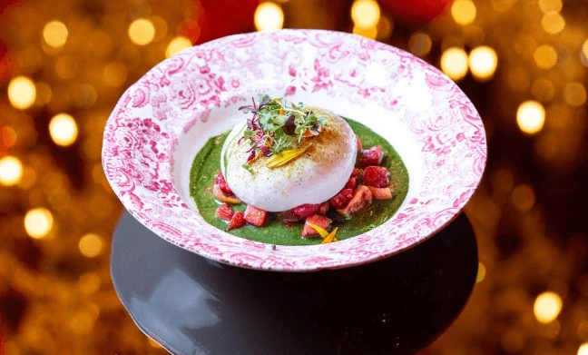 Victoria by Rosi La Loca