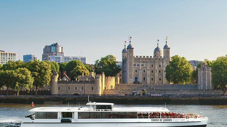 The Tower of London River Tour The Tower of London River Tour
