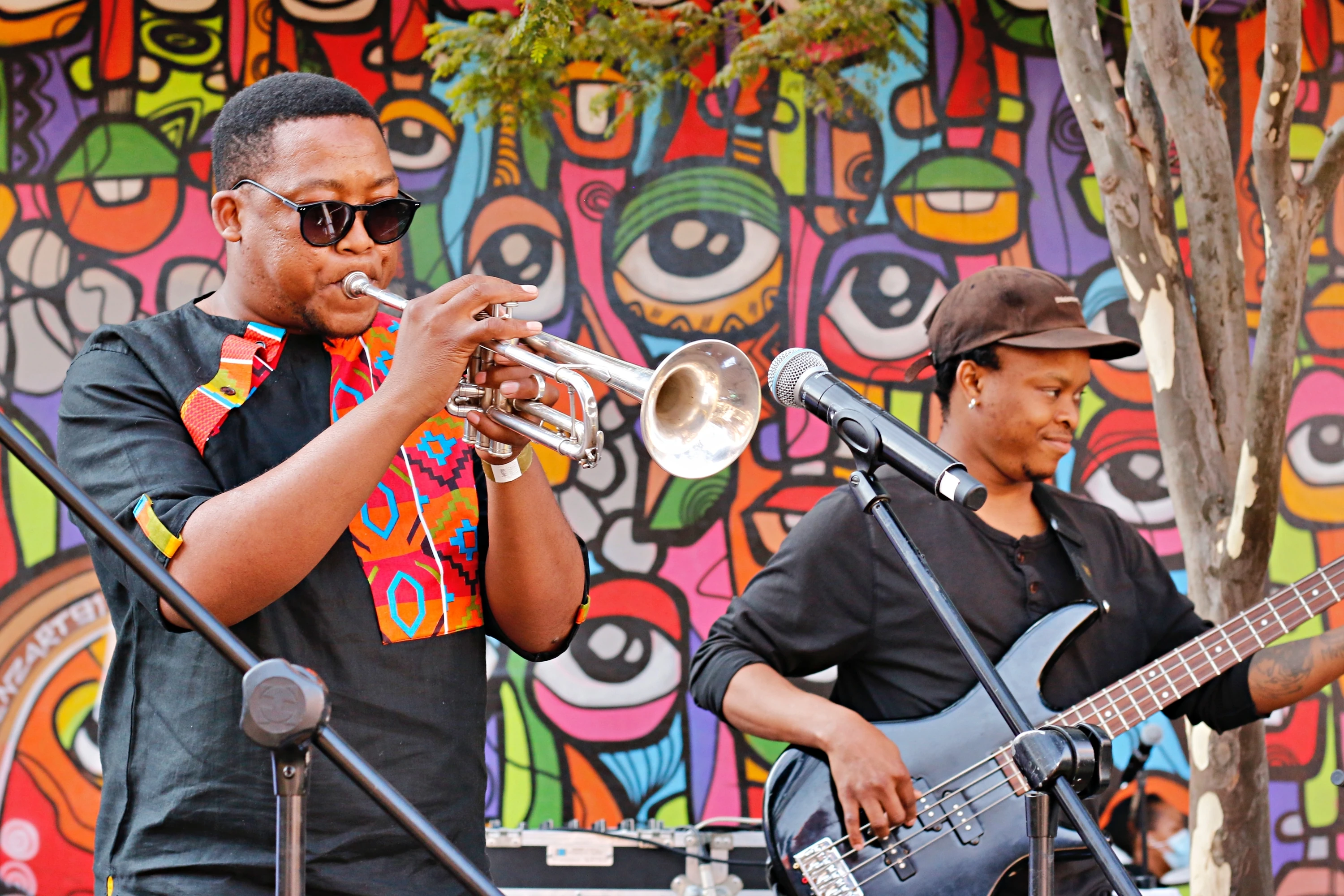 Musicians at F&ecirc;te de la Musique 