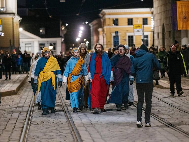 Pääsiäisen spektaakkeli Via Crucis viettää juhlavuotta