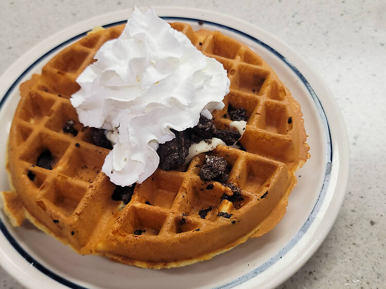 Oreo Cookie Crumble Waffle
