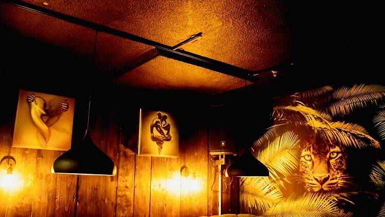 Restaurant by day, euphoric club by night