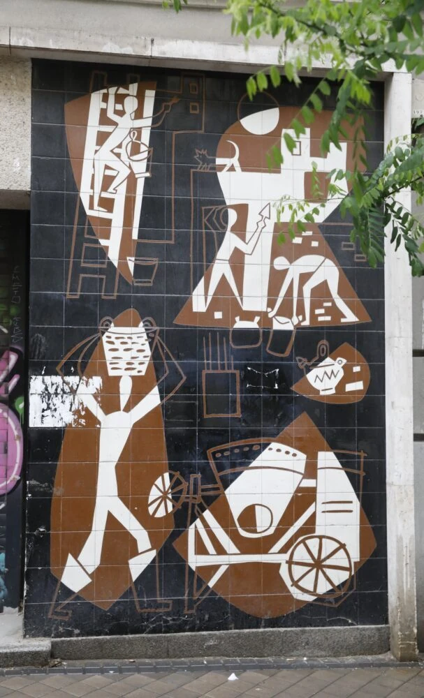 Mural de C&eacute;sar Manrique. Ayuntamiento de Madrid