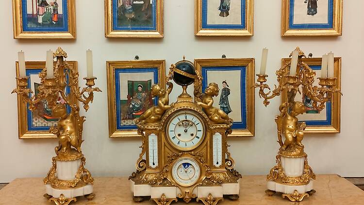 Reloj de sobremesa con guarnición, Achille Brocot y Jean Battista Delettrez. Patrimonio Nacional