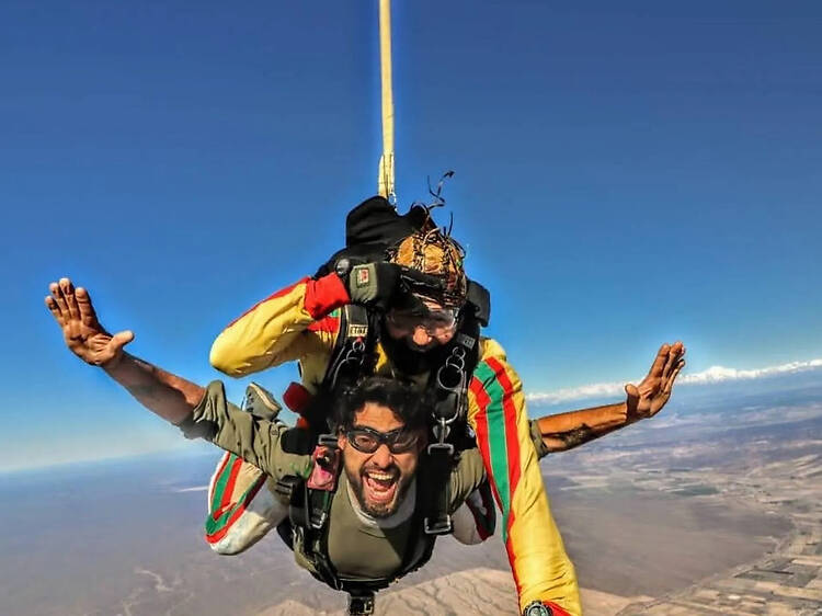 Una aventura que empieza en el aire y termina en la memoria