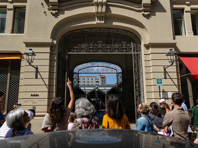 Bolhão abre as mãos à inclusão com visitas guiadas em Língua Gestual Portuguesa