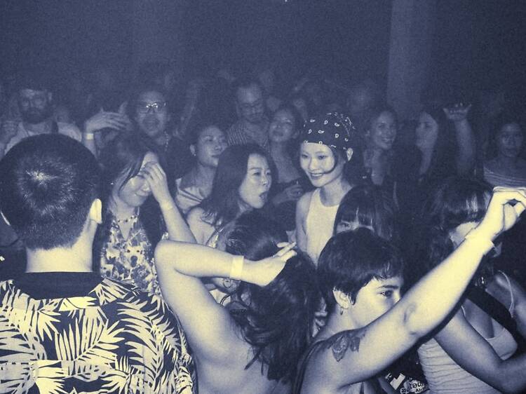 Dance through Songkran night (and till morning) at RomDingDong