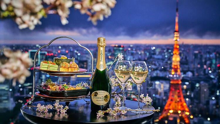 Andaz Tokyo Rooftop Bar Yozakura Premium View Plan