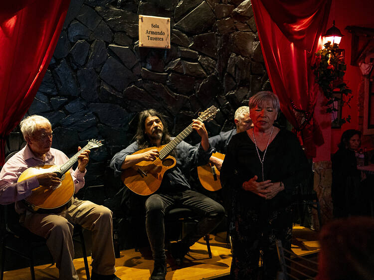 Clube Lisboa Amigos do Fado