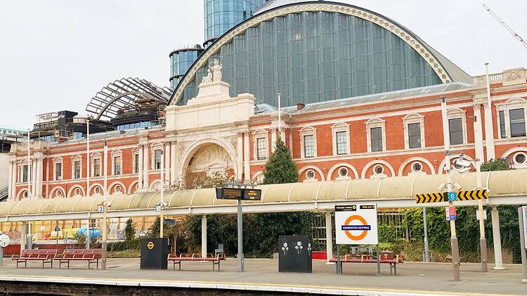 Kensington (Olympia) station on the Overground