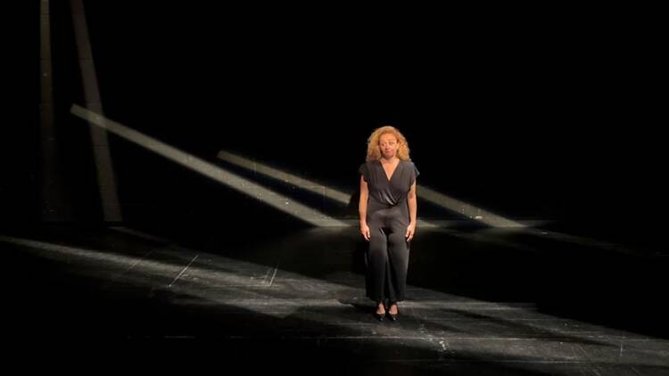 'Uma performance, meu Deus', no espaço Coruchéus