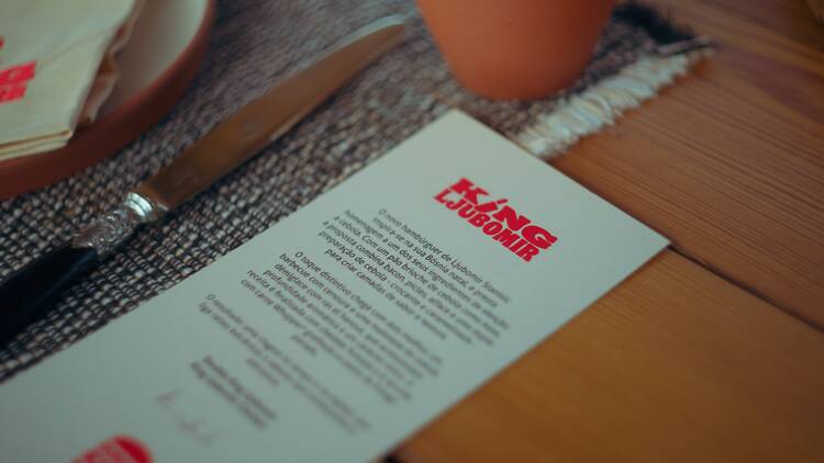 Nem oito nem oitenta