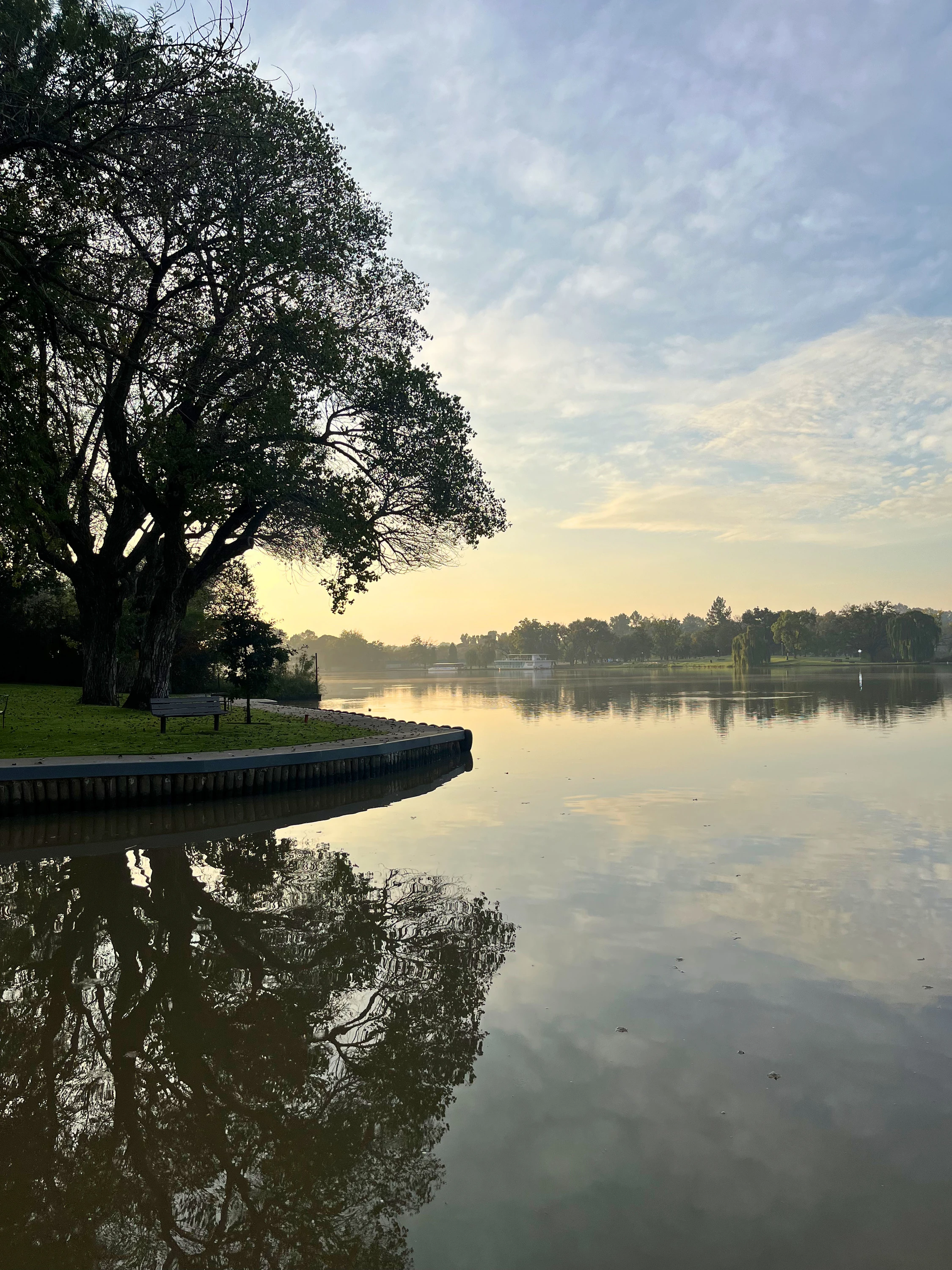 Views of the Vaal River from the Riverside Sun.