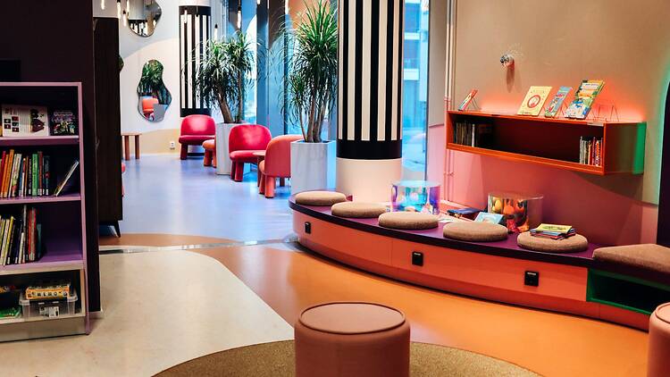 Rauhoitu kirjastoissa