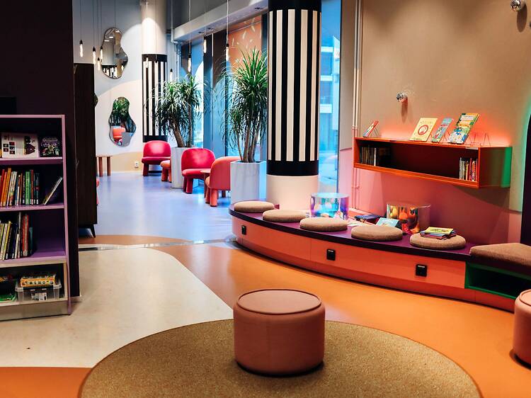 Rauhoitu kirjastoissa