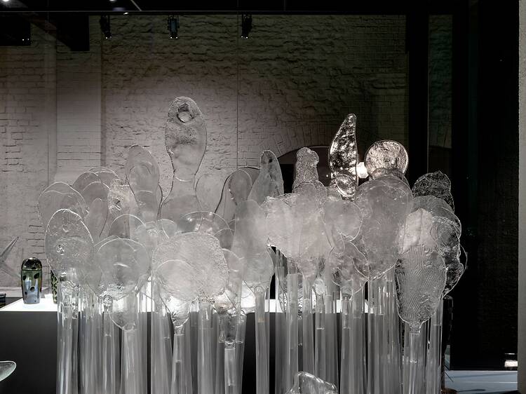 Löydä lasimuseon monipuoliset kokoelmat kolmessa kerroksessa