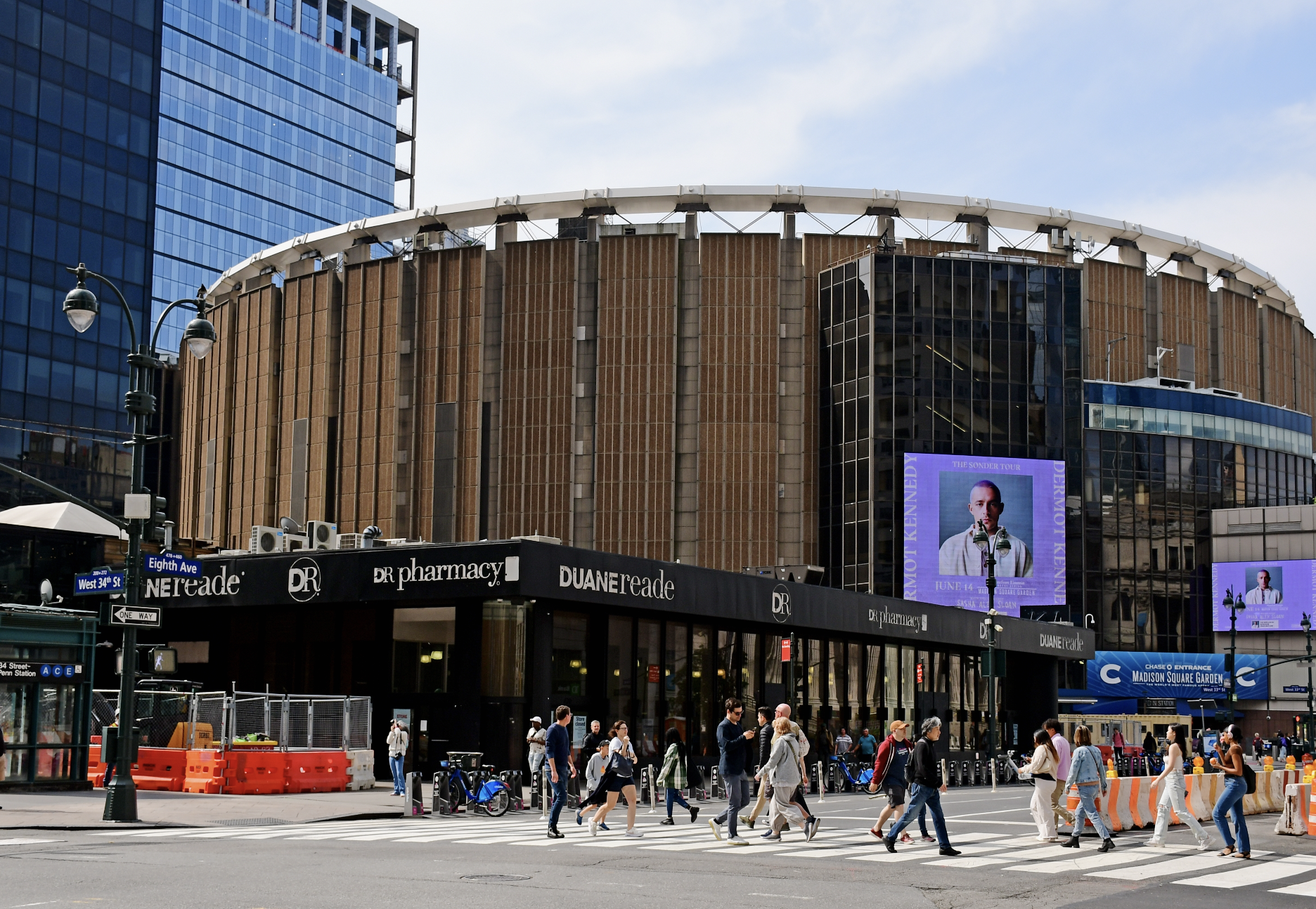 How realistic is it to move Madison Square Garden to fix Penn Station? Here's the not-so-simple answer.