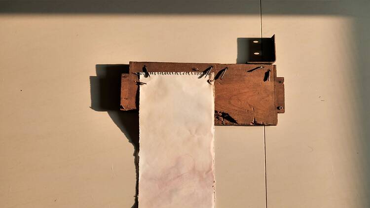 ชมนิทรรศการว่าด้วยคำขอร้องอันแผ่วเบา ในรสชาติหวานอมขมกลืน