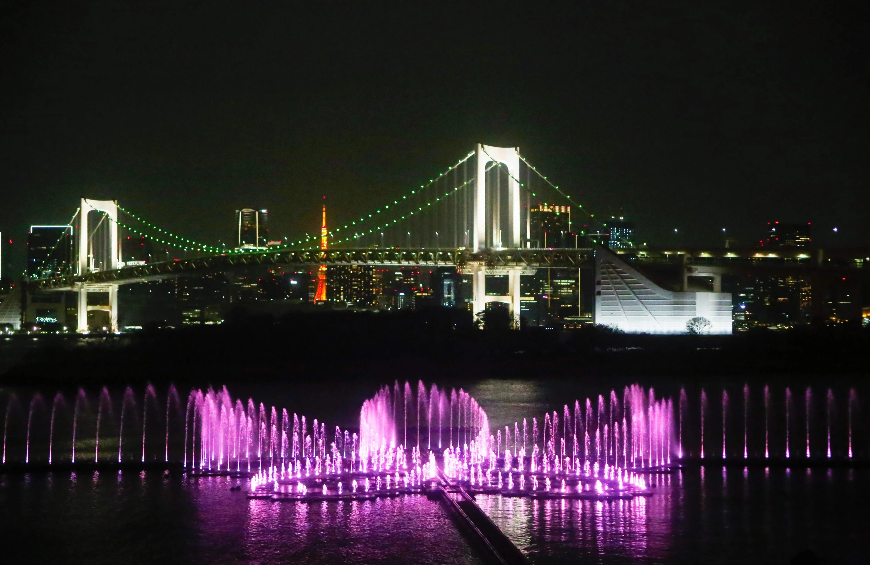 東京アクアシンフォニー