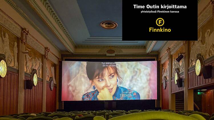 Elokuva pyörii valkokankaalla Maxim elokuvateatterin historiallisessa leffasalissa Helsingissä