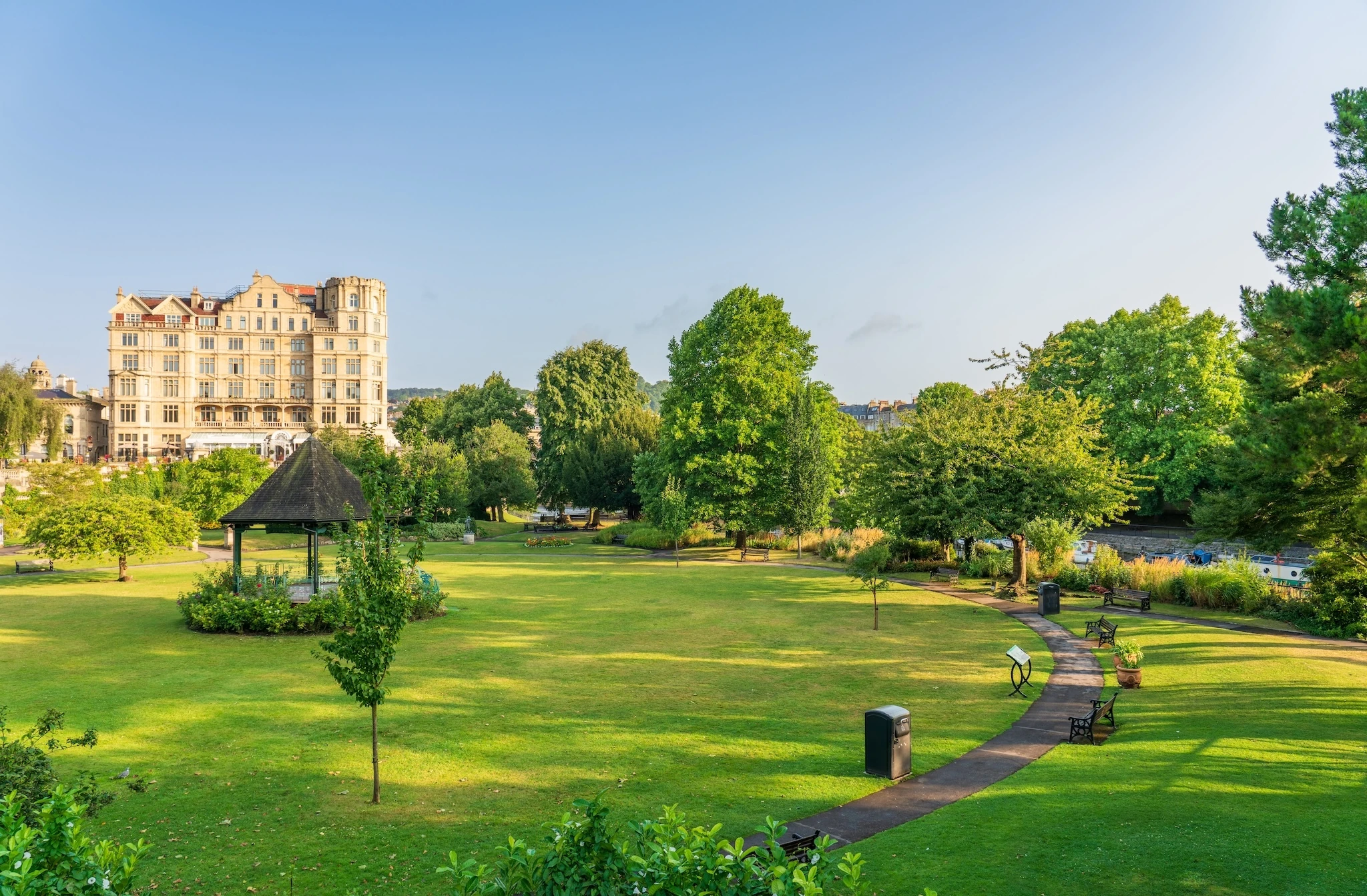 Bath City Parade Gardens. England