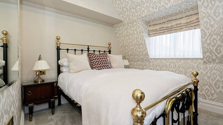 Old Town House, Margate by Ezestays