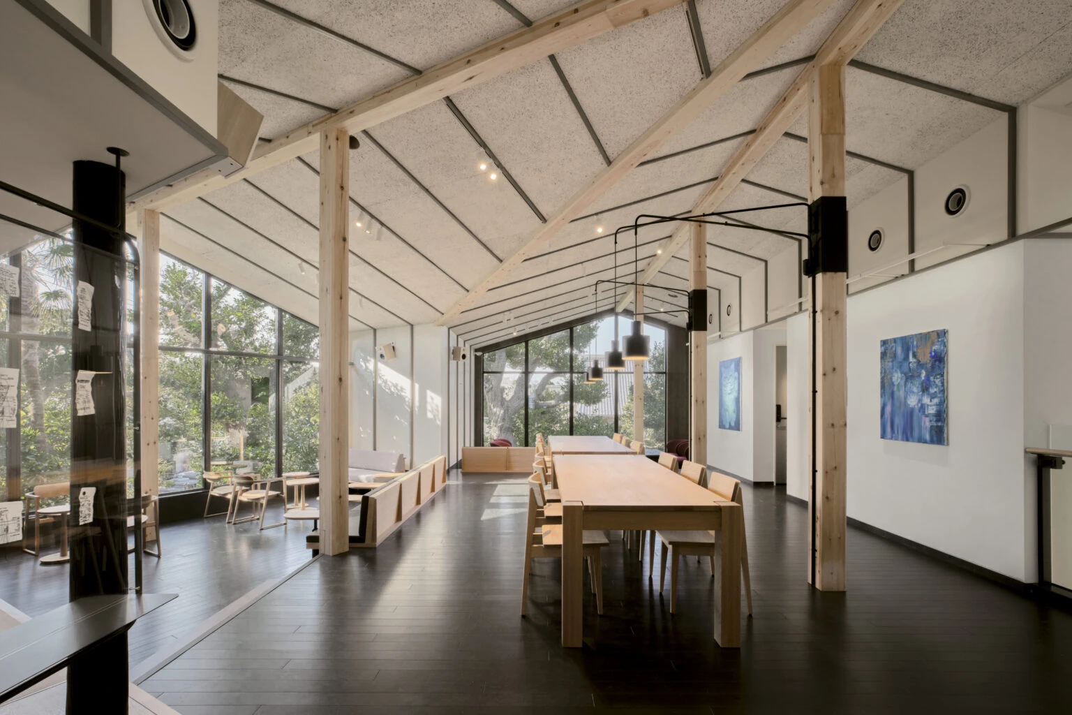 Starbucks Cafe & Art Gallery Yanaka Gotenzaka