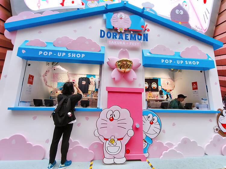 香港多啦 A 夢櫻花節限定店懶人包:預約入場、開放時間、櫻花多啦 A 夢產品、手作遊戲區、地點交通 香港多啦 A 夢櫻花節限定店懶人包:預約入場、開放時間、櫻花多啦 A 夢產品、手作遊戲區、地點交通