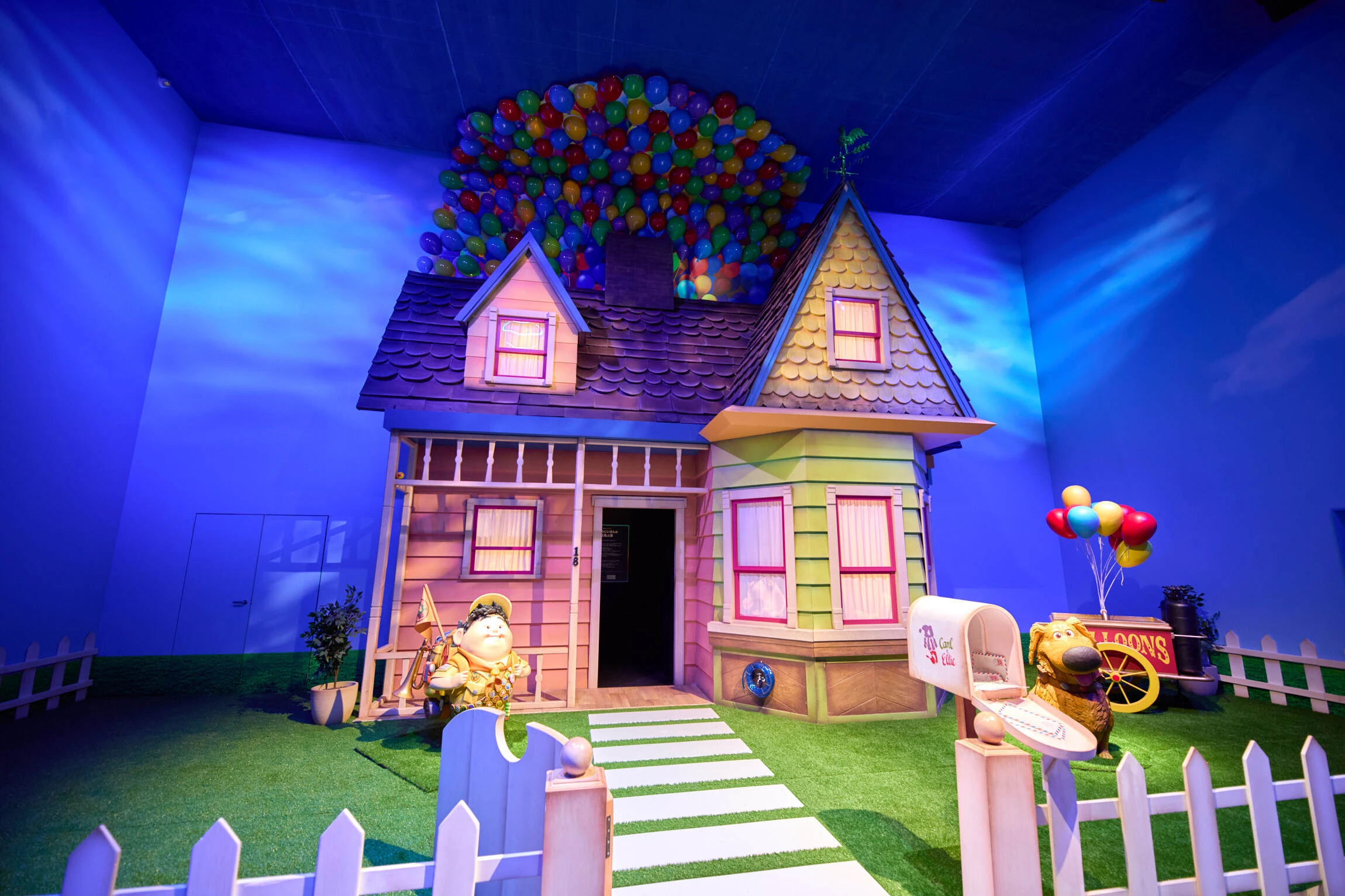 ピクサーの世界展