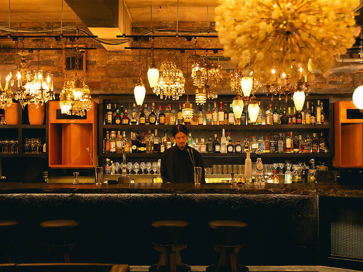 青山に「RED BAR」系列のミュージックバー「黒蜥蜴」がオープン 青山に「RED BAR」系列のミュージックバー「黒蜥蜴」がオープン