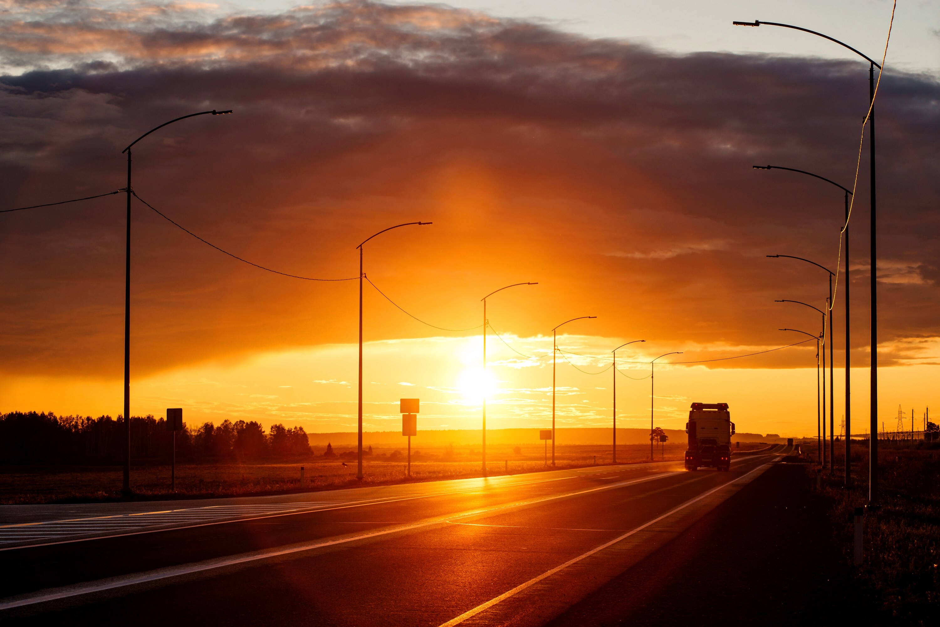 Super El Niño: Impact of the Strongest Weather Phenomenon in a Century