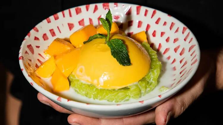Pudding de mango en Kiiin Thai Eatery