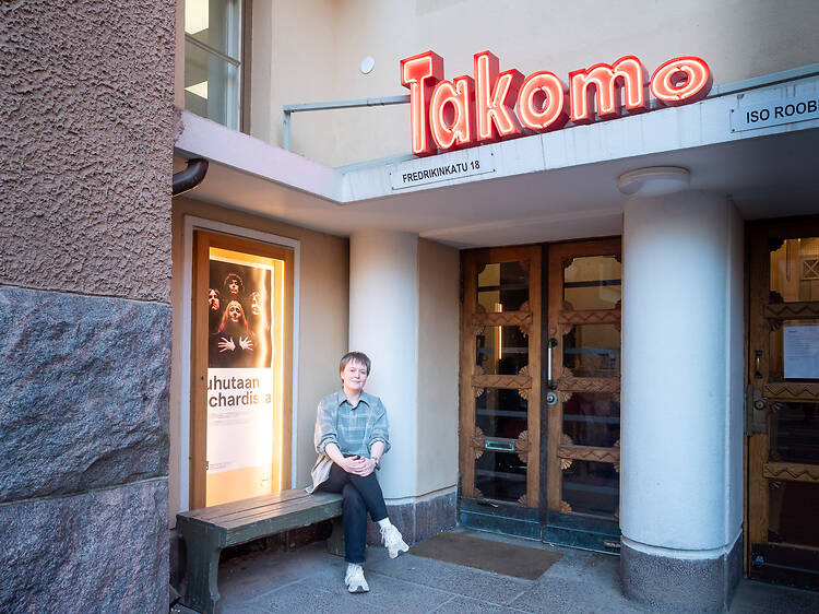 Puhutaan Richard Claydermanista – eli miksi huono maku kiehtoo teatteri Takomossa