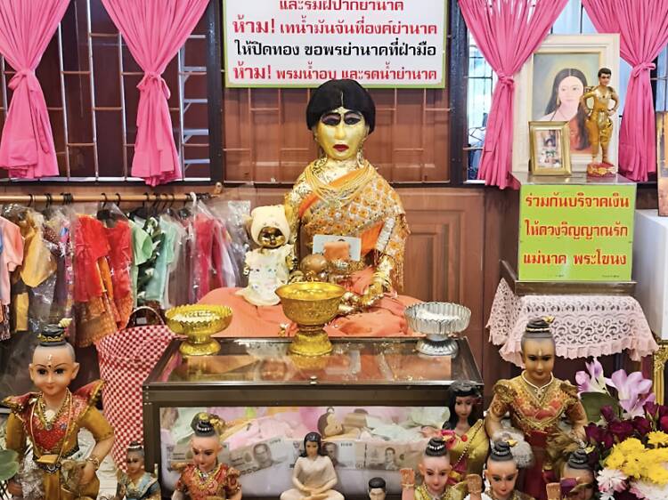 Best Bangkok shrines and sacred sites for Songkran luck