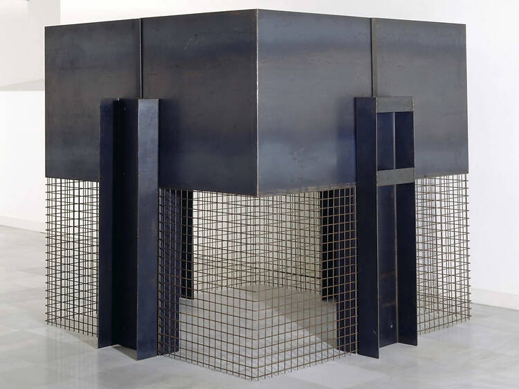 Susana Solano. 'No te pases, con escalera de emergencia', 1989. Sala 11
Susana Solano. 'No te pases, con escalera de emergencia', 1989. Sala 11