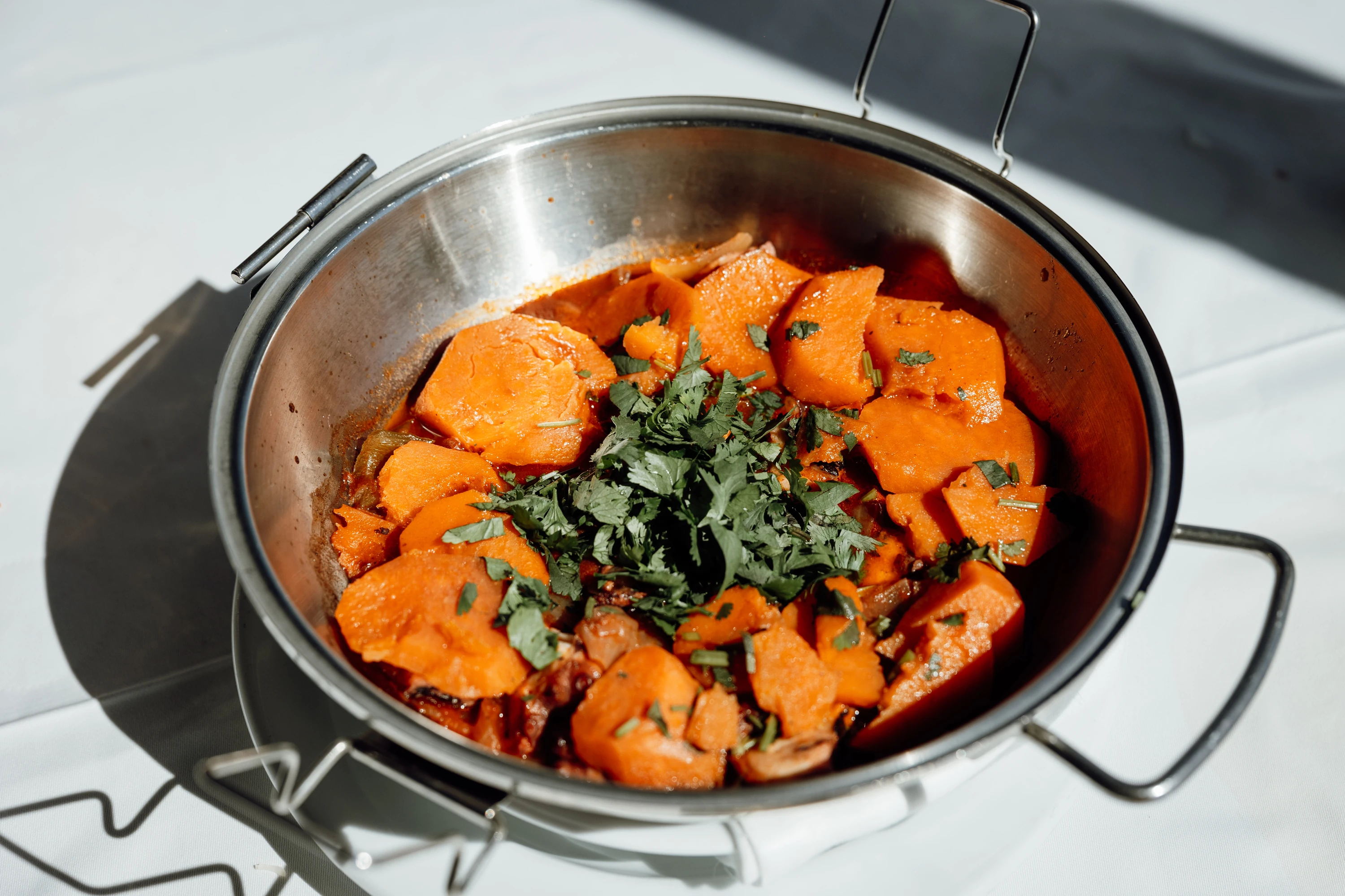 cataplana de polvo com batata doce