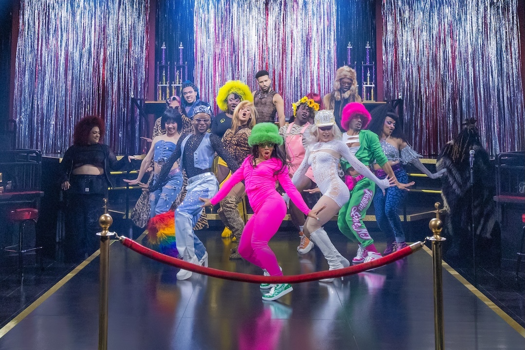 Broadway review: Paris is purring in Cats: The Jellicle Ball ()