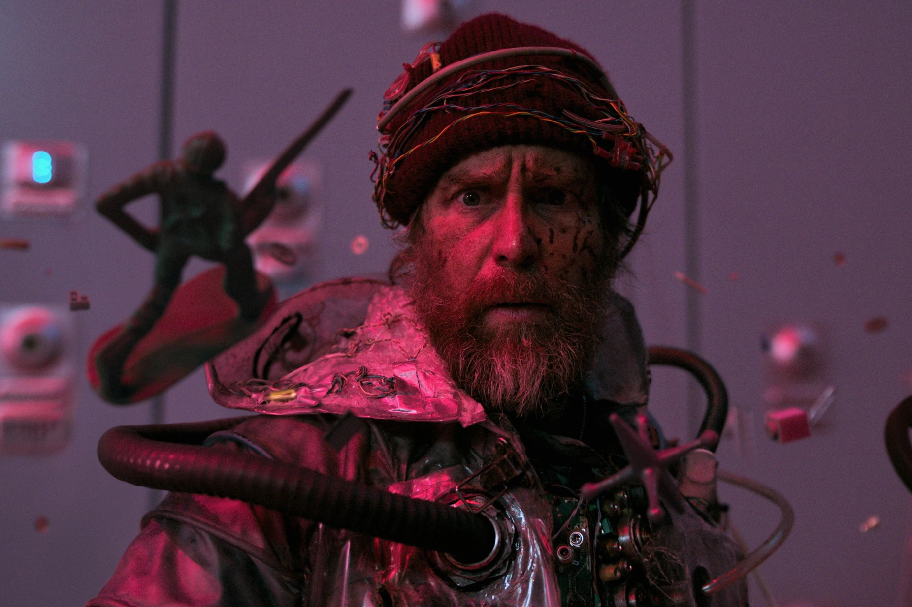 Buena suerte, divierte, no mueras