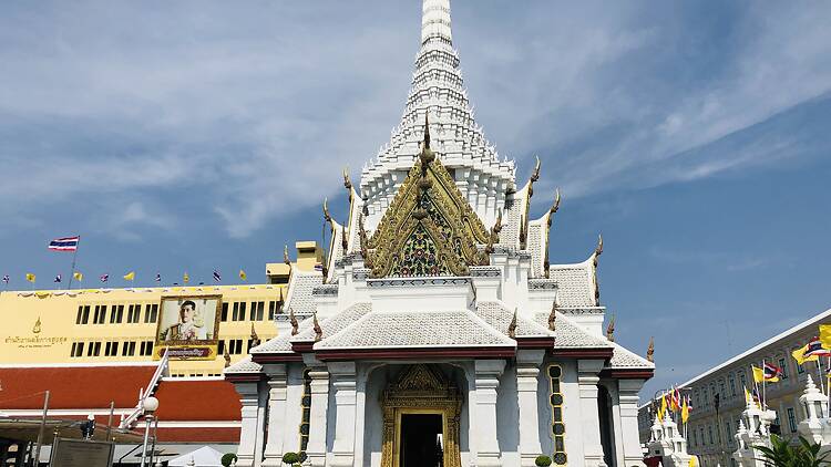 Lak Mueang City Pillar Shrine Lak Mueang City Pillar Shrine