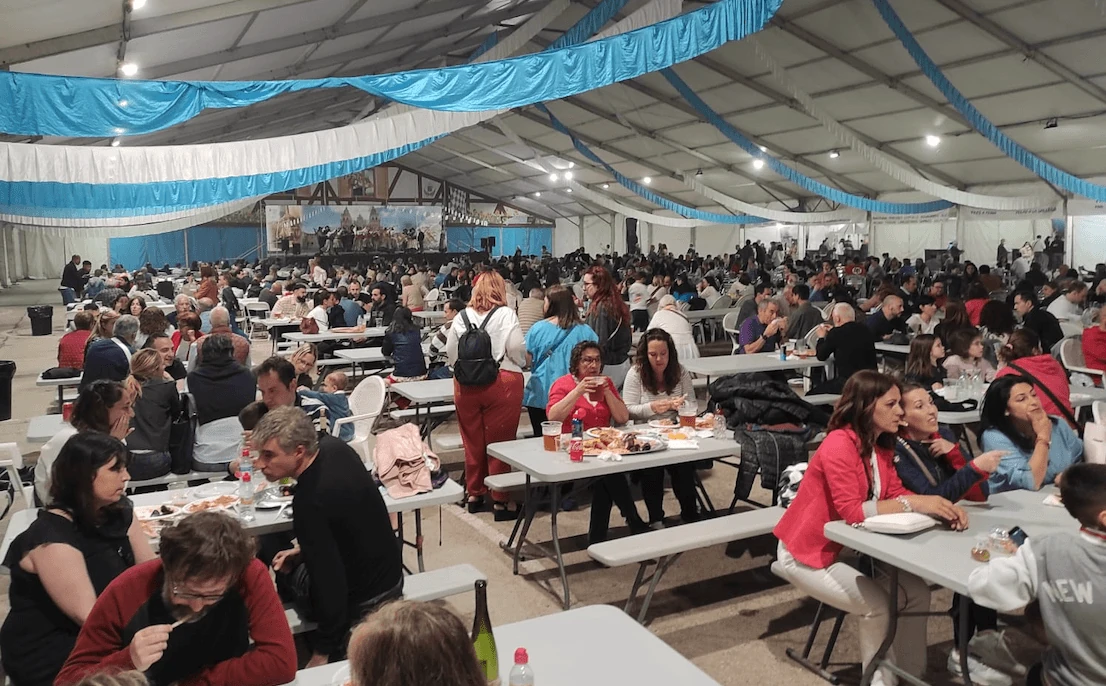 Carpas en la Feria del Marisco de Xuntanza